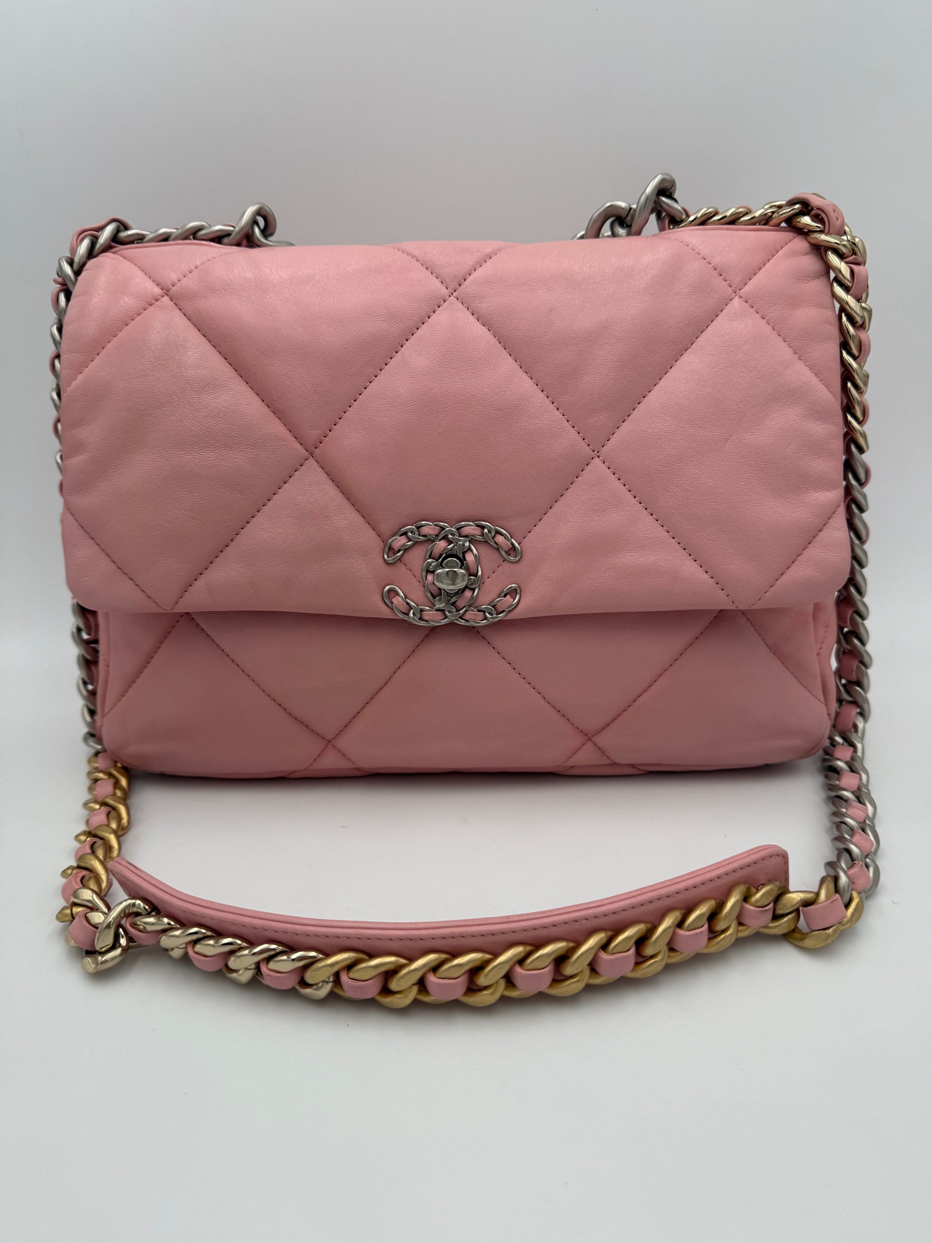 CHANEL 19 Medium Pink Handbag